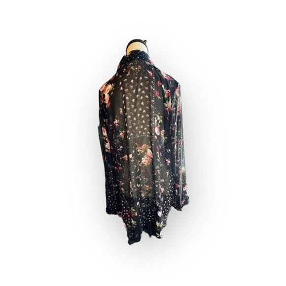 Women’s Reitmans 2x Black Floral Semi Sheer Button Down Long Sleeve Tunic - Picture 4 of 8
